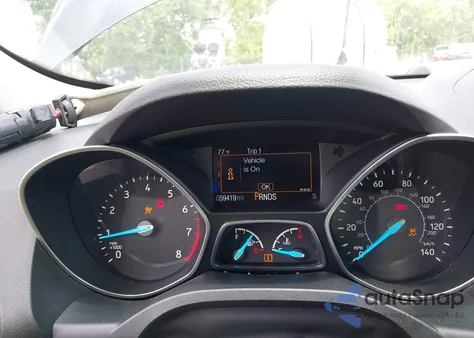 2018 Ford Escape S z USA, uszkodzony, nr VIN 1FMCU0F73JUA80714